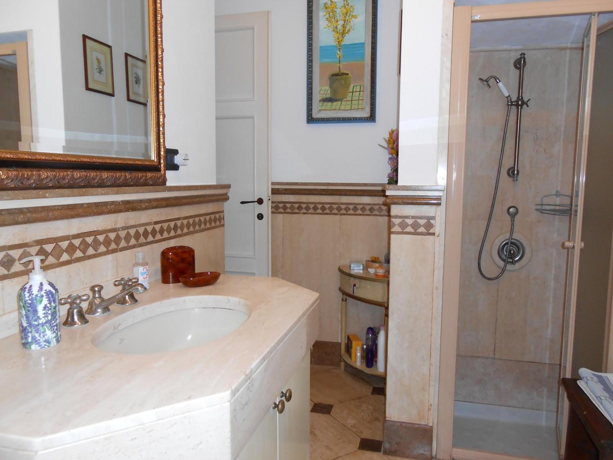 Bed and Breakfast La Pieve Di Sant'Andrea à Maggiano Chambre photo